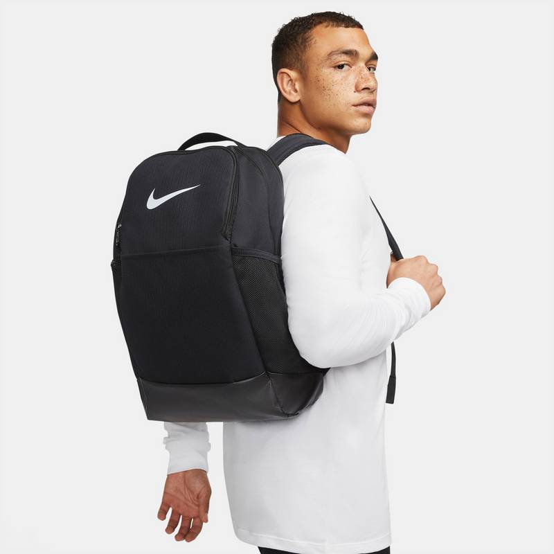 Nike Brasilia-M-24L Daypack