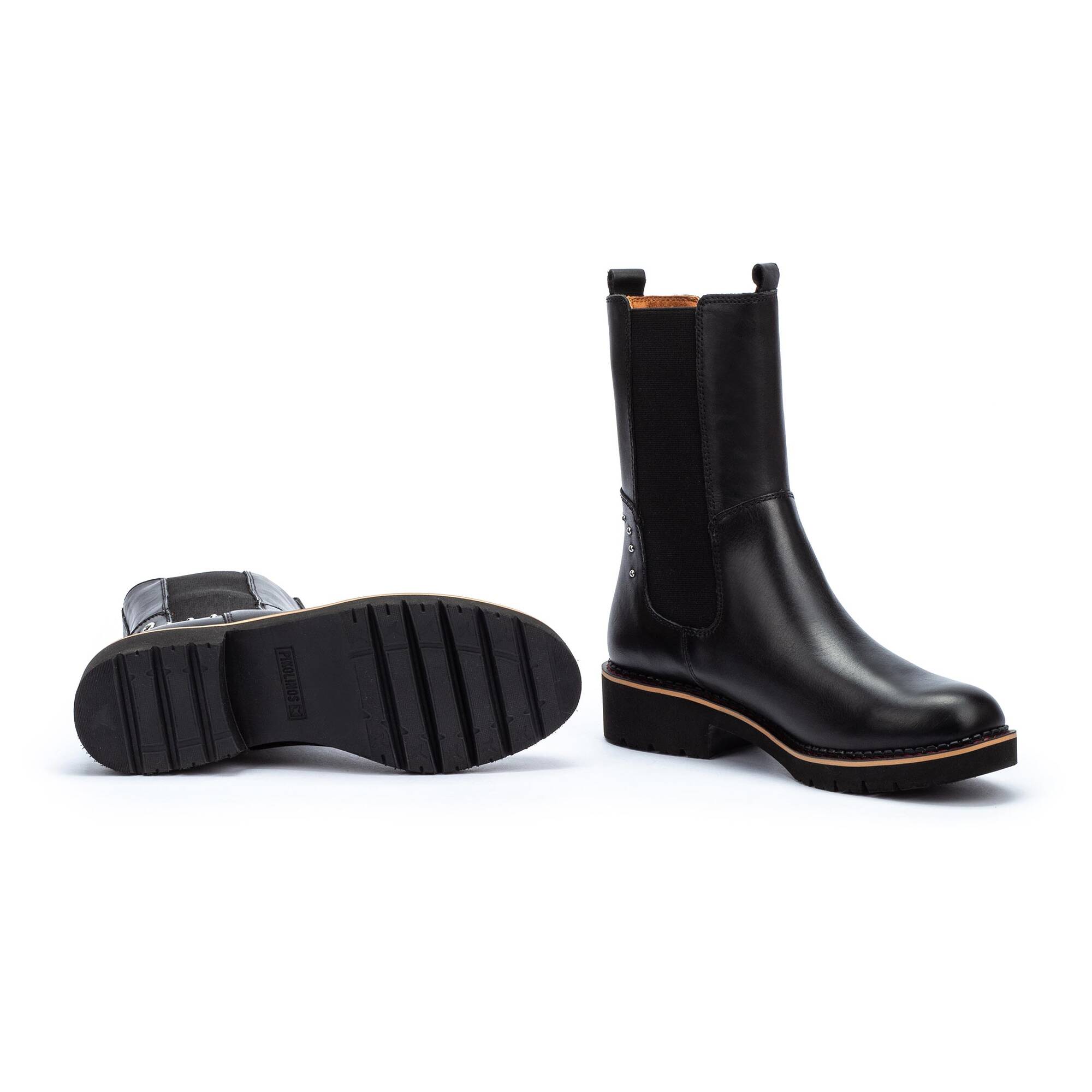 Damskie skórzane buty Pikolinos Vicar - CZARNE