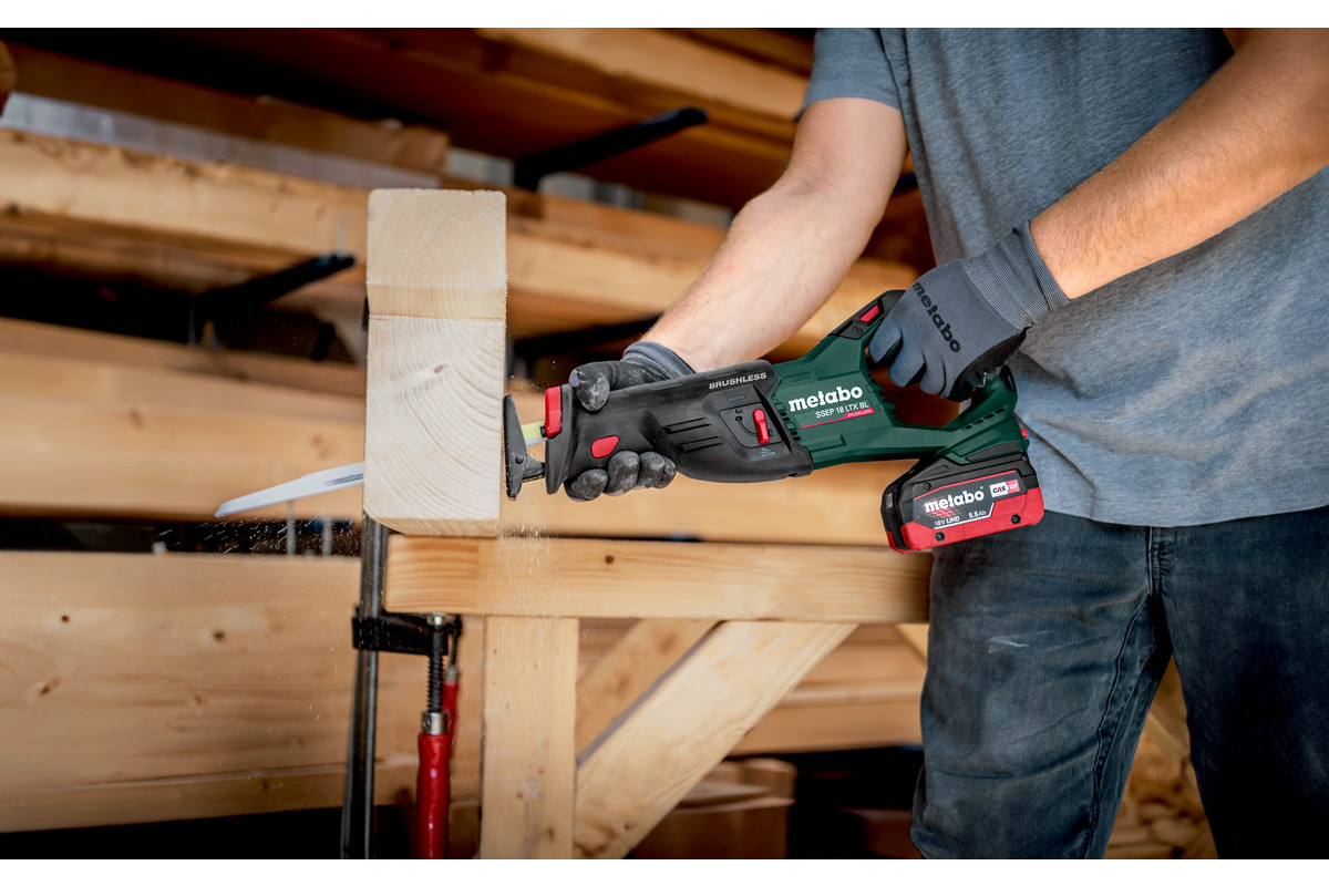 Metabo 601617840 SSEP 18 LTX BL Ferăstrău circular fără fir 18V fără baterii și încărcător în cutie MetaBox