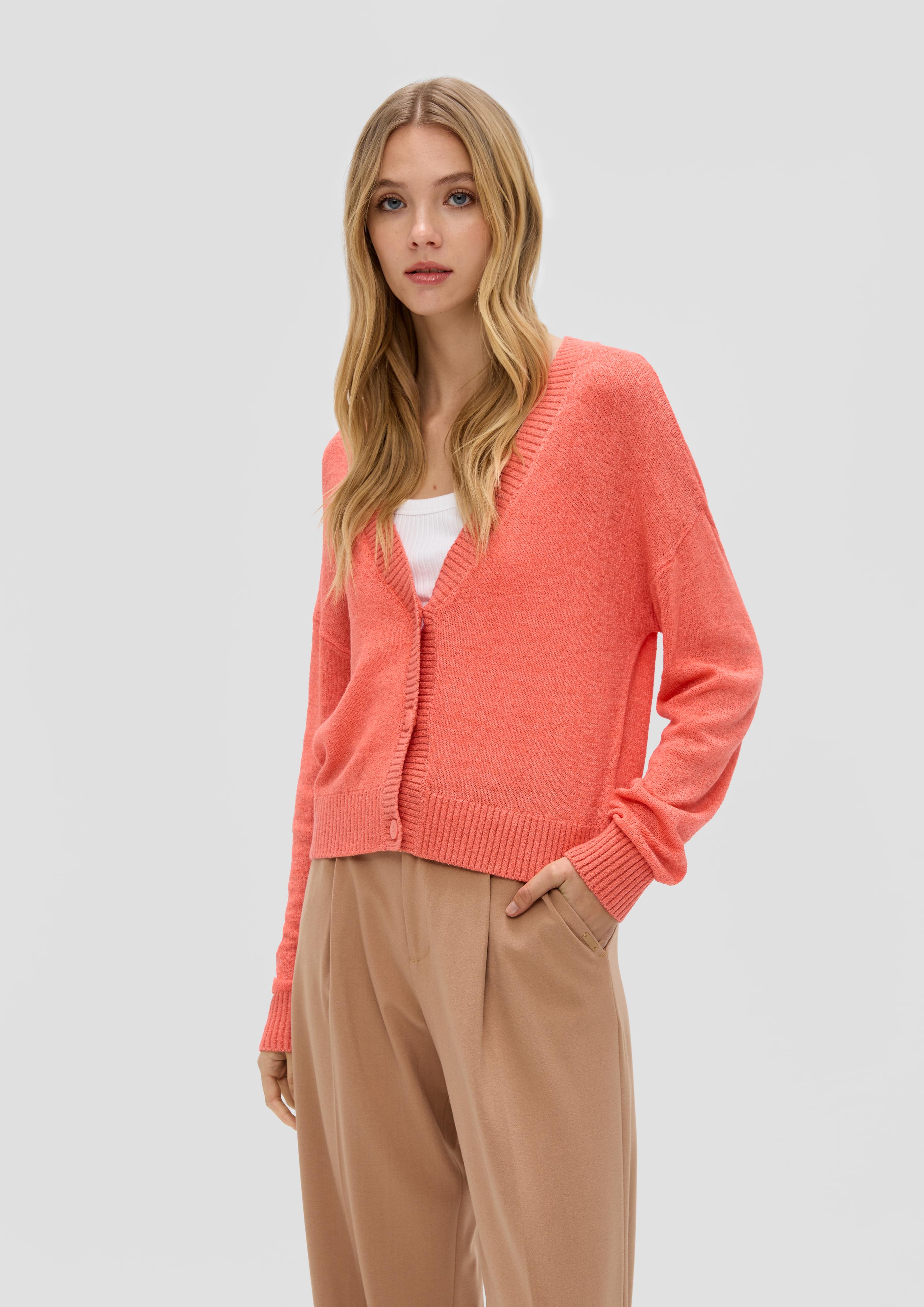 Verkürzte Strickjacke mit Knöpfen  2143199-2347