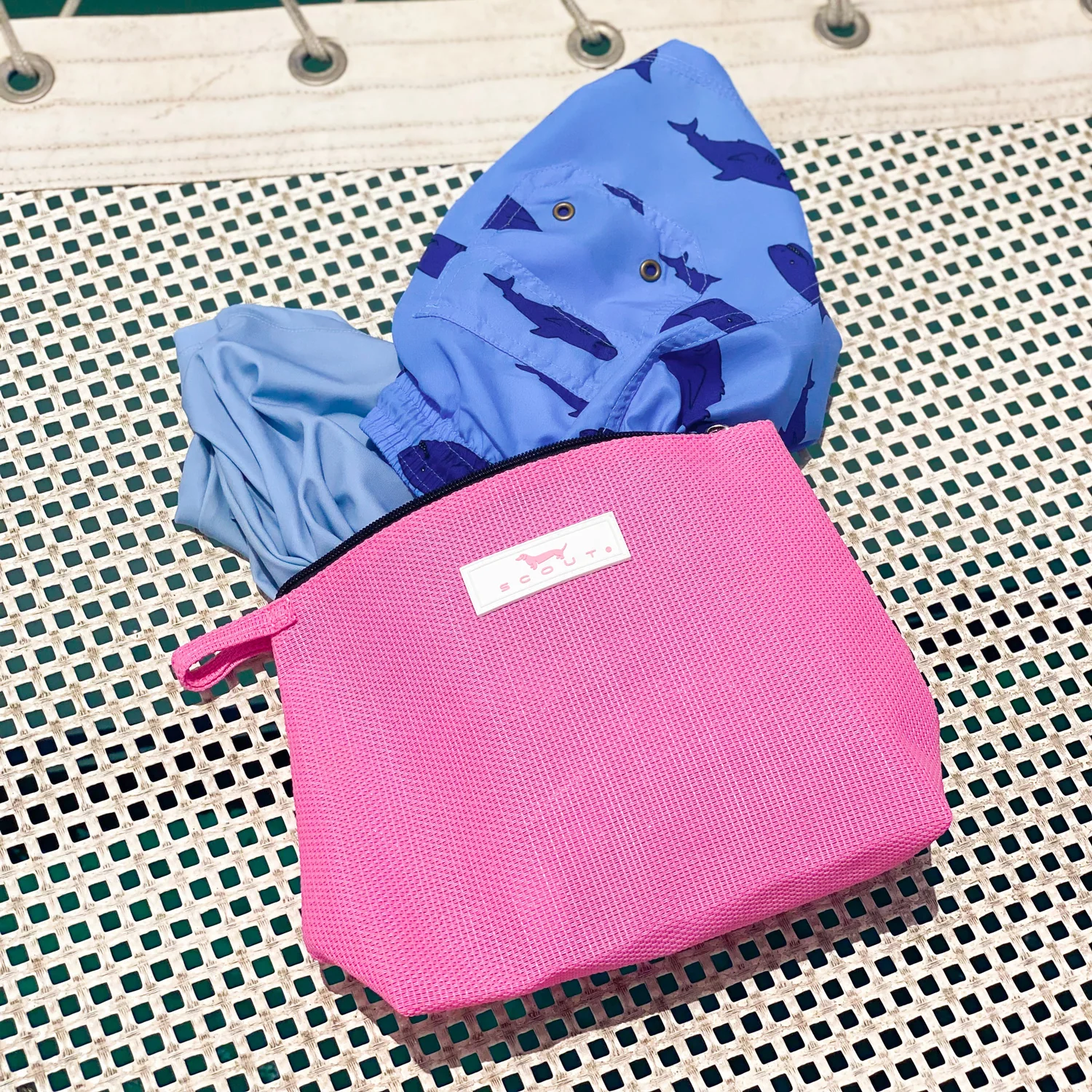 Woven Pouch Medium Go Getter