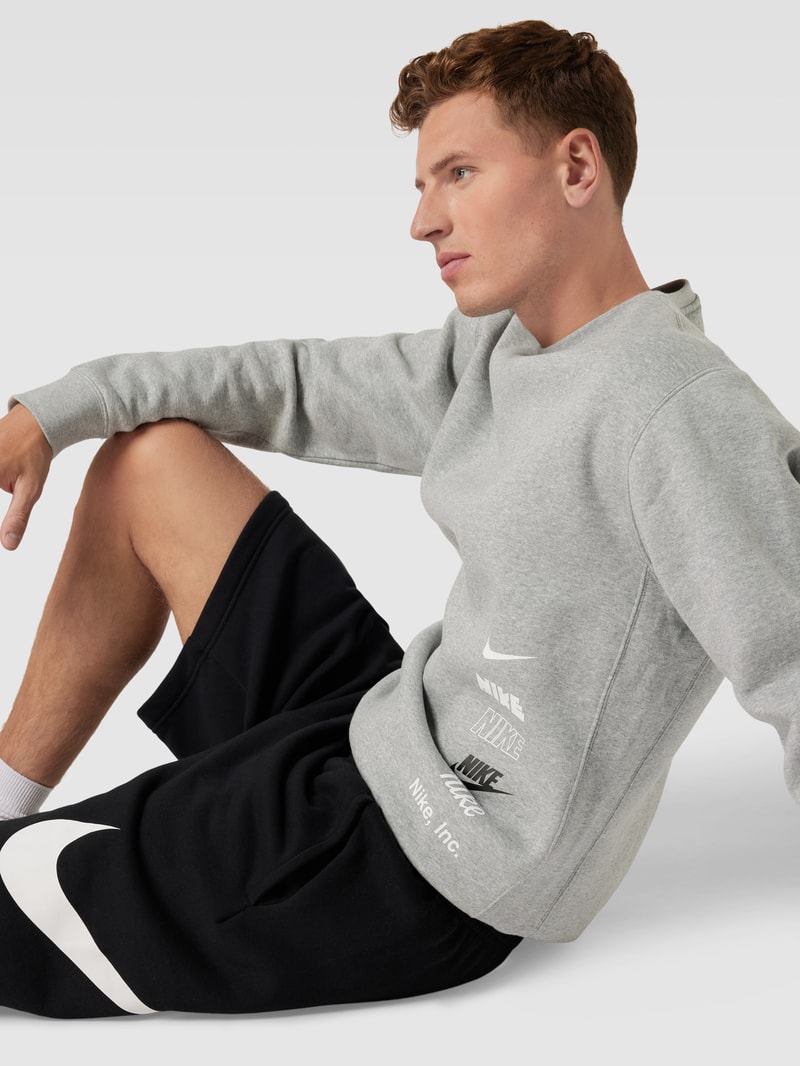 Sweatshirt mit Label-Print Modell 'CLUB' in hellgrau meliert