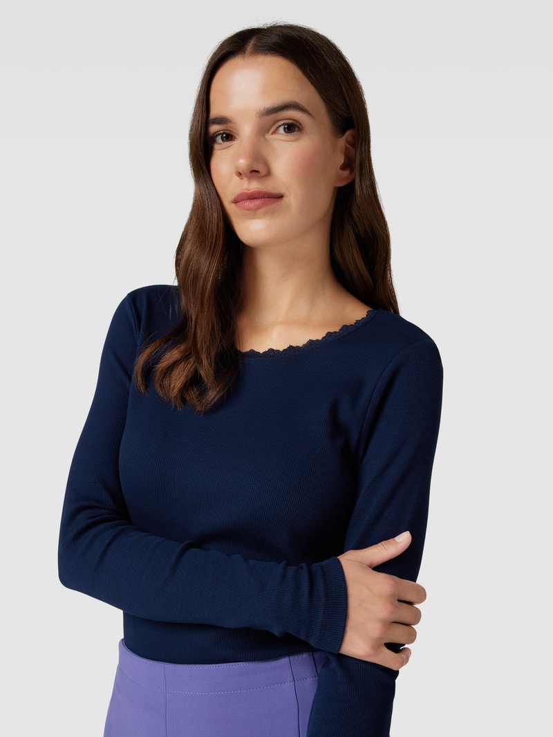 Longsleeve mit Rundhalsausschnitt in dunkelblau