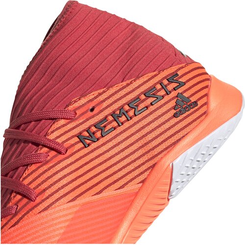 FUSSBALL - SCHUHE - HALLE NEMEZIZ UNIFORIA 19.3 IN HALLE