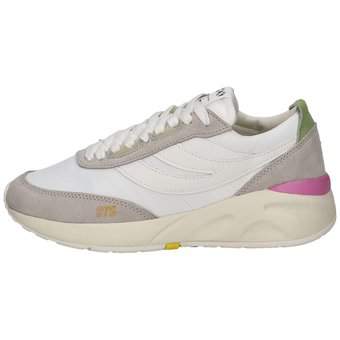 Superga Training 9Ts Slim Sneaker in weiß