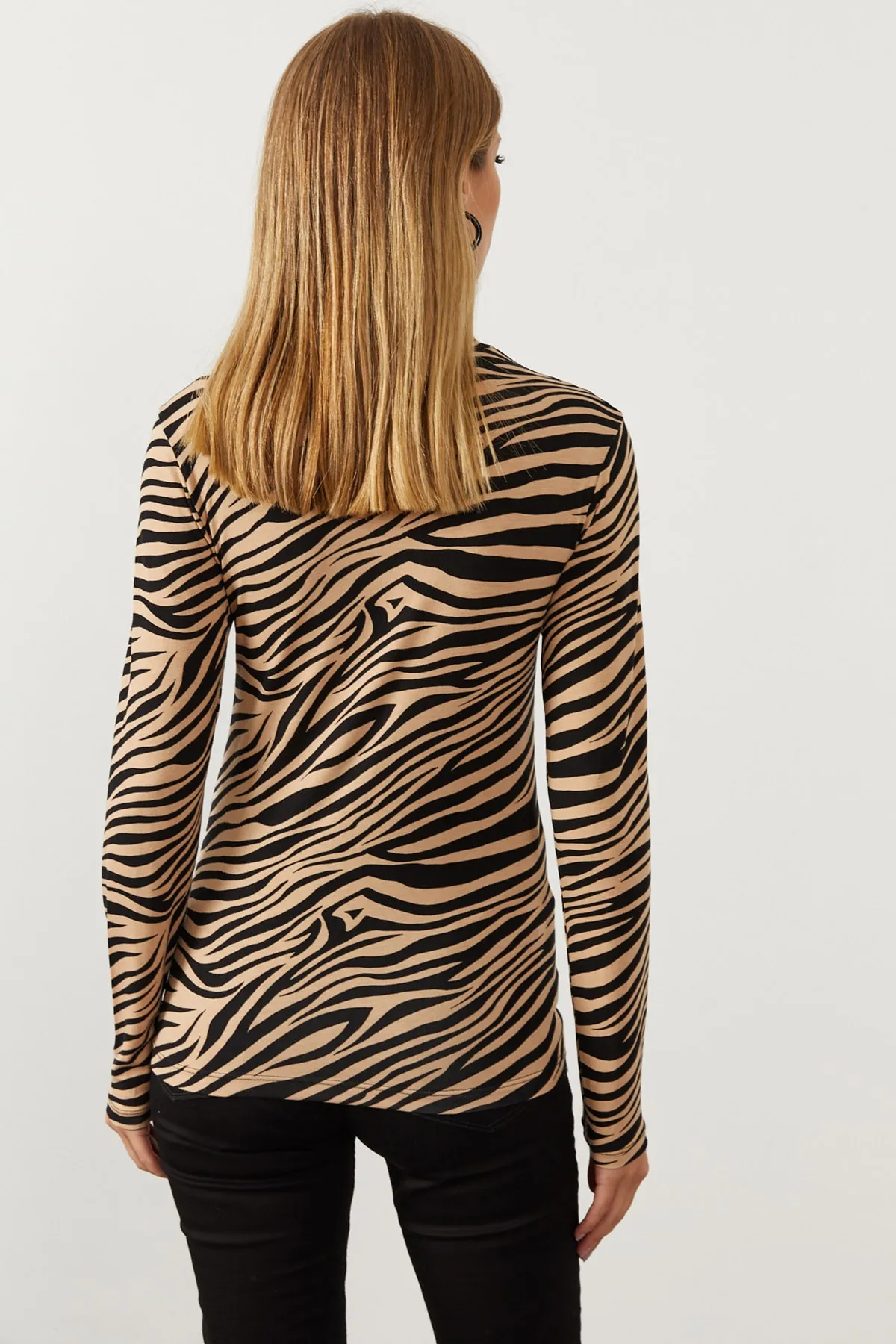 Cool & Sexy  Kamelschwarze Bluse mit halbem Rollkragen und Zebramuster für Damen LPP1133