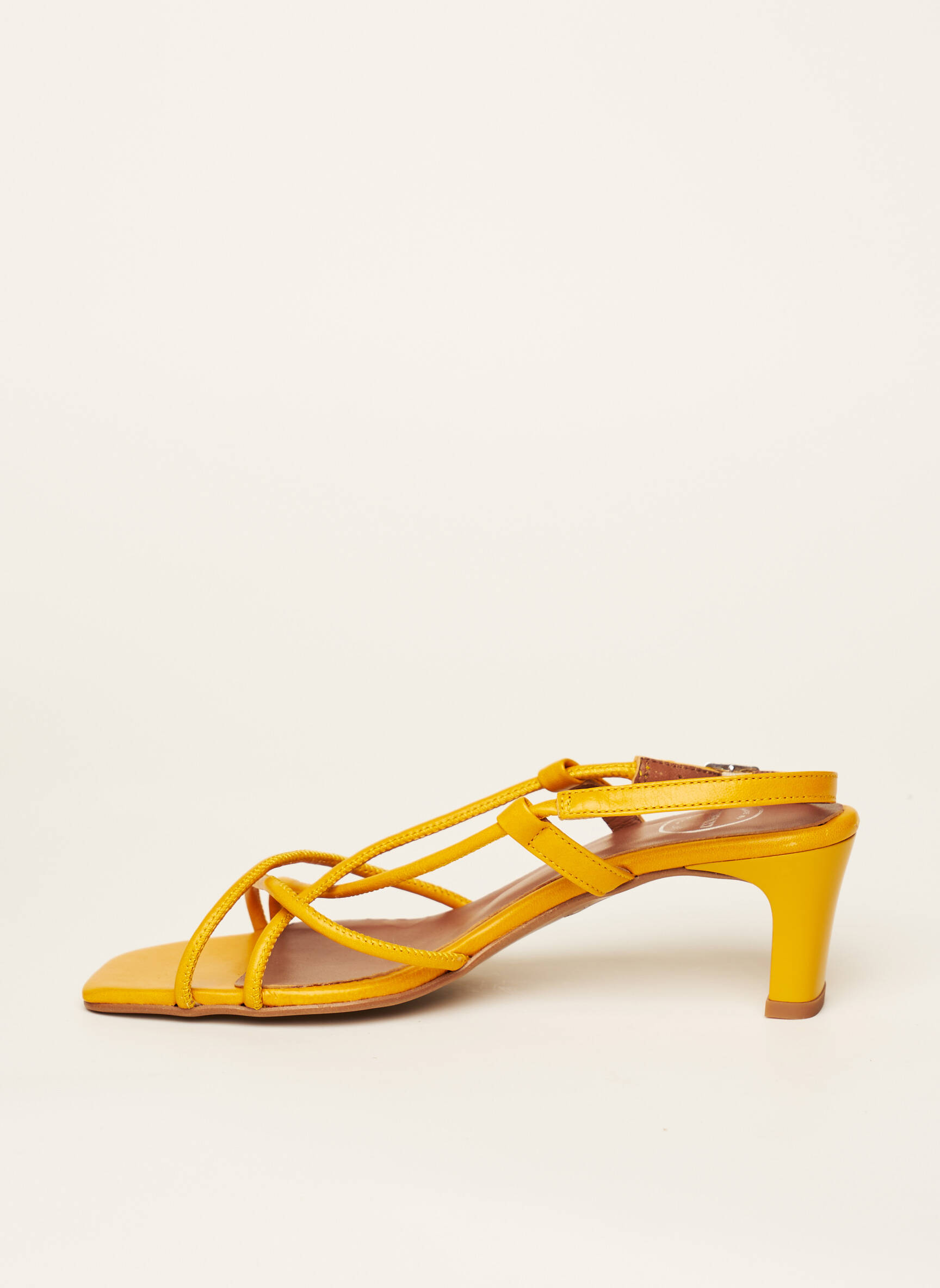 Sarenza Sandales Nu Pieds Femme couleur jaune