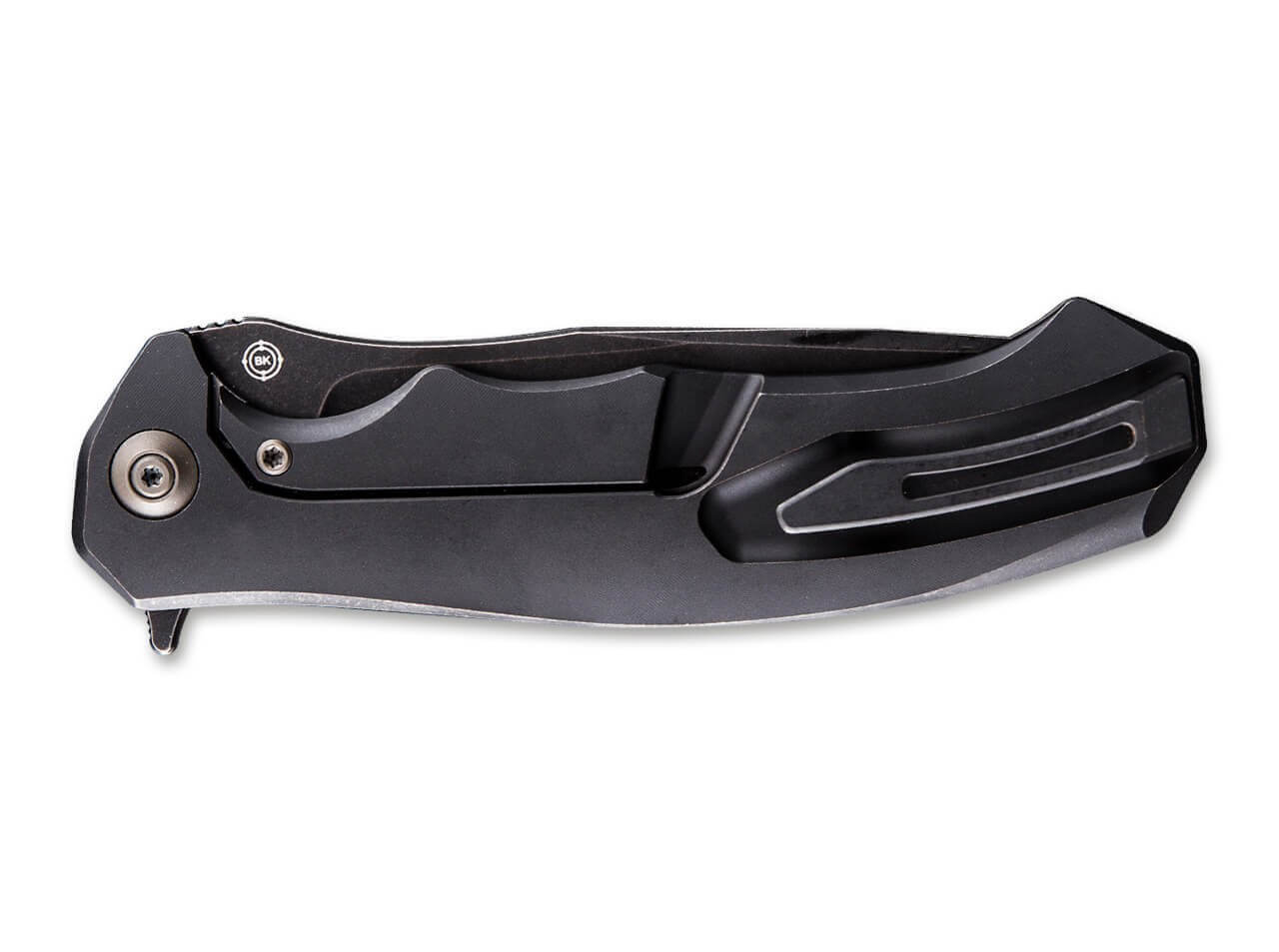 037 All Black