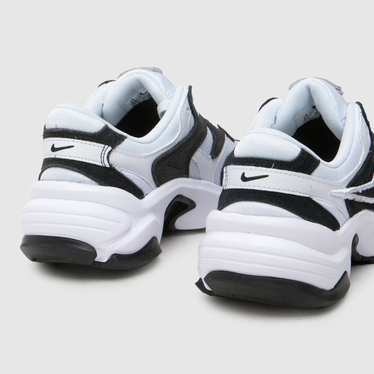 Nike al8 sportcipők fekete és fehér színben