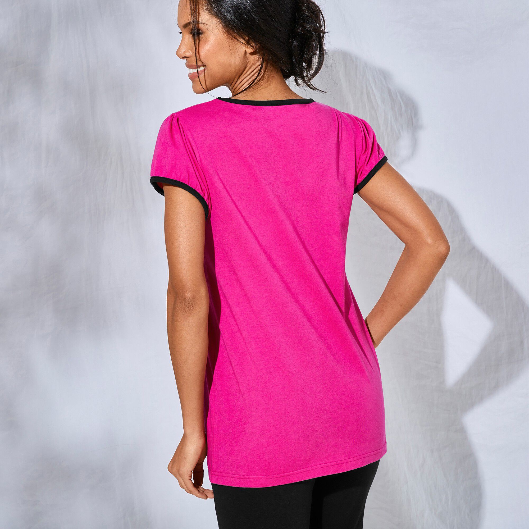 Tee-shirt manches courtes coton uni imprimé placé 