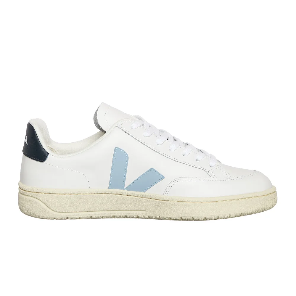 VEJA V 12 XD0203302B / weiss