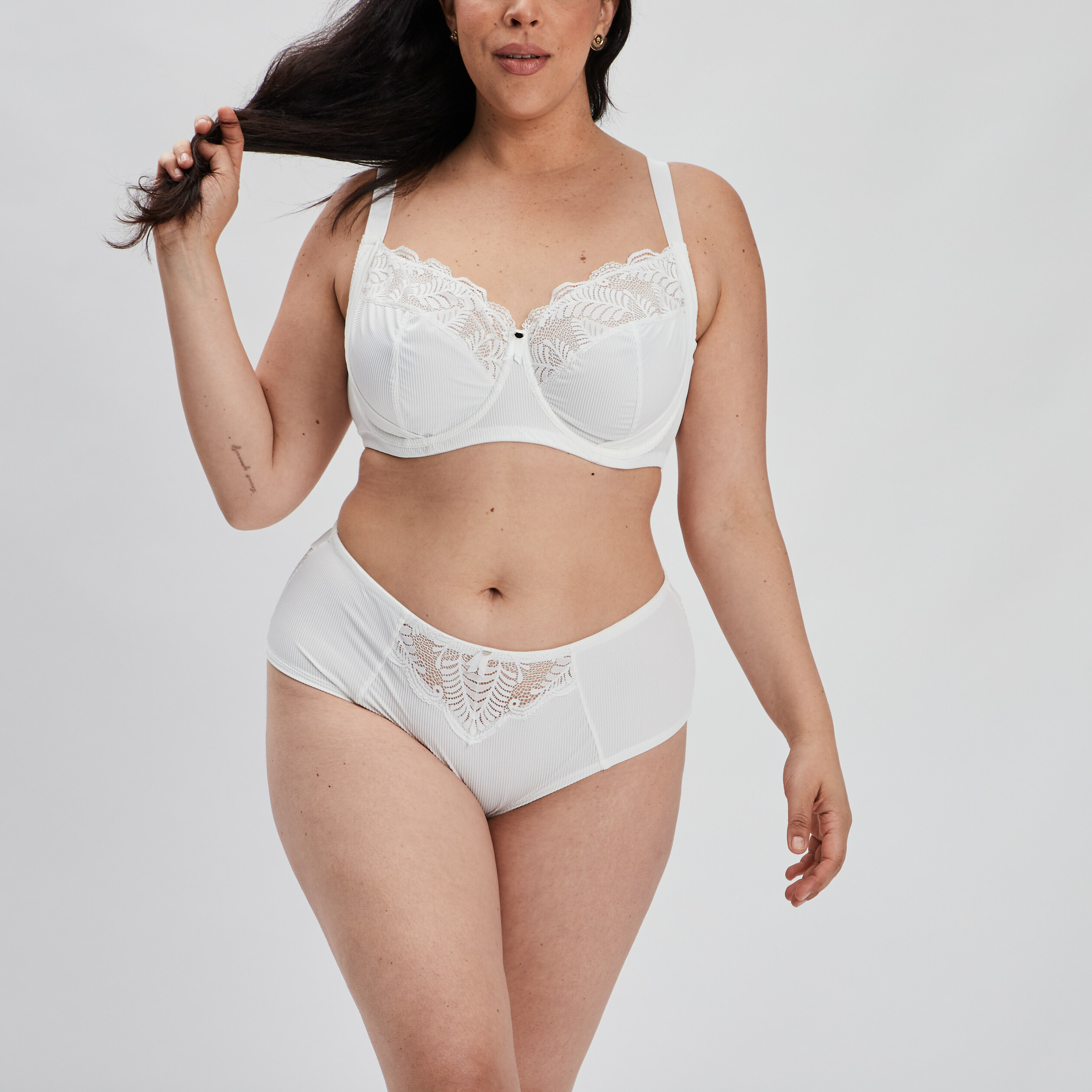 Soutien-gorge emboîtant microfibre blanc femme grande taille | La Halle