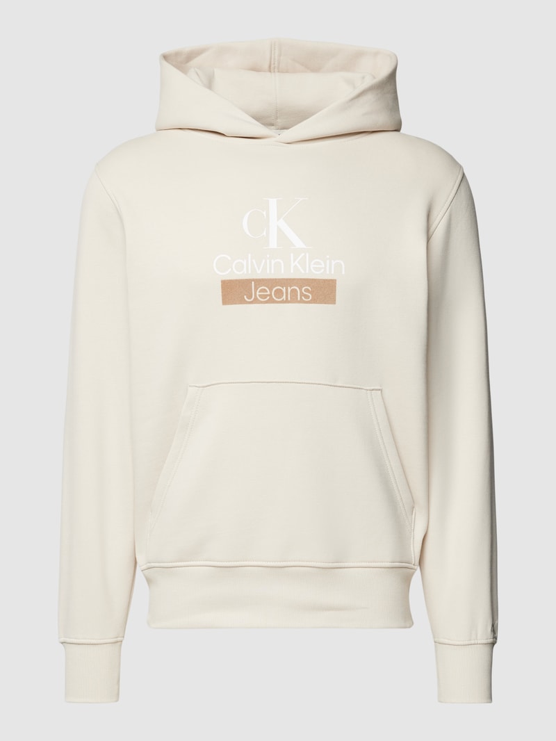 Hoodie mit Känguru-Tasche in beige