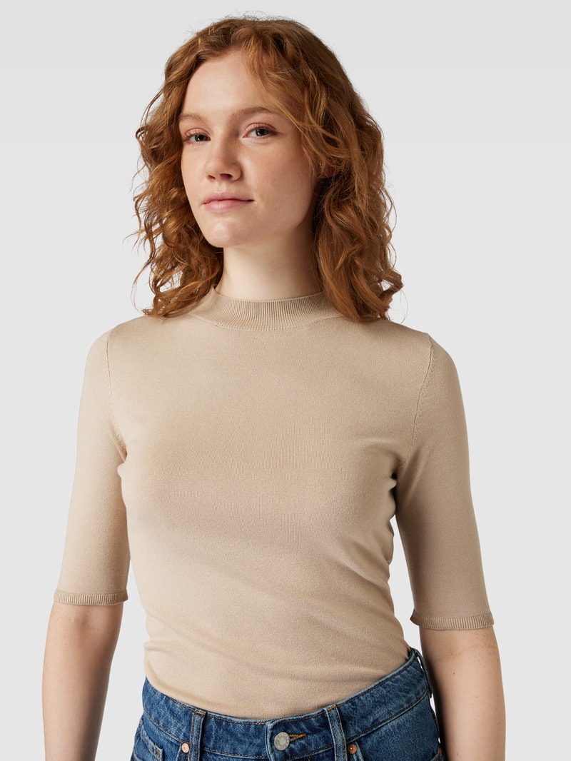 Strickshirt mit Rundhalsausschnitt in sand
