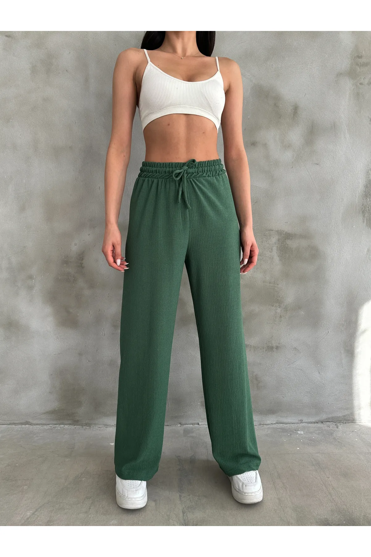 BEJNA  Khakifarbene Palazzo-Hose für Damen – elastischer Bund