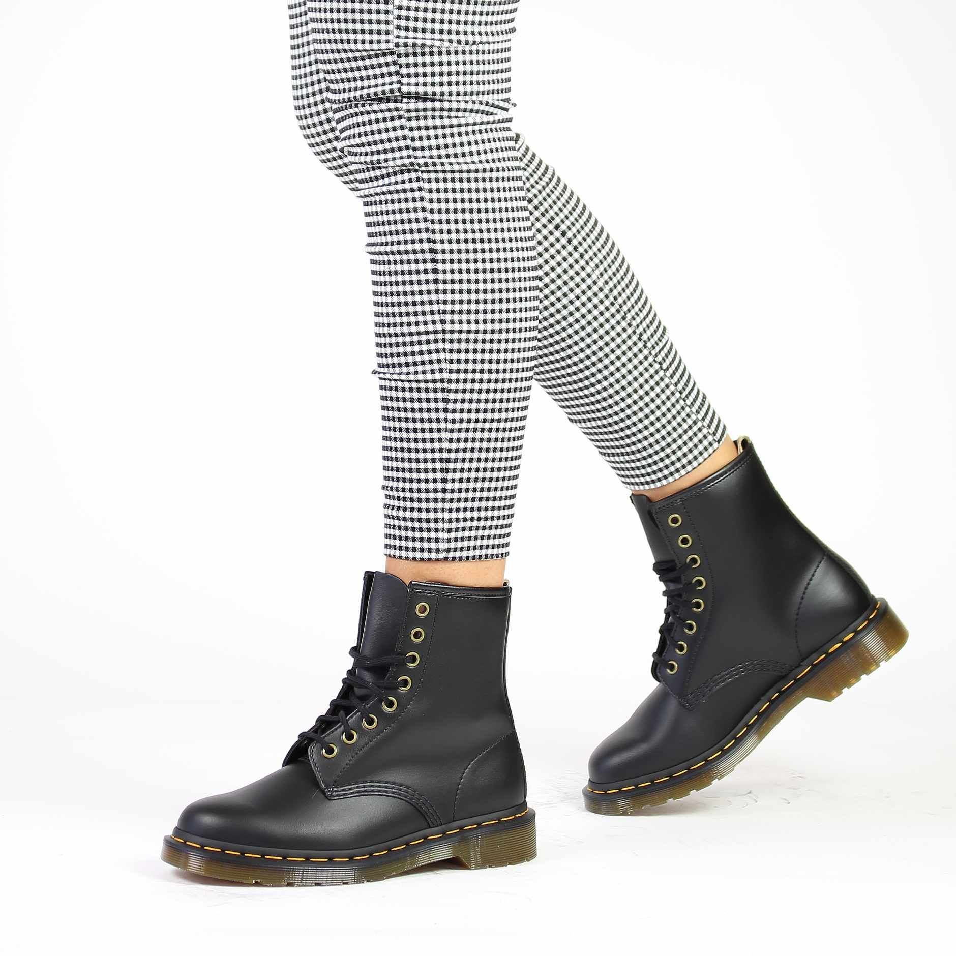 Dr Martens  1460 VEGAN - Noir