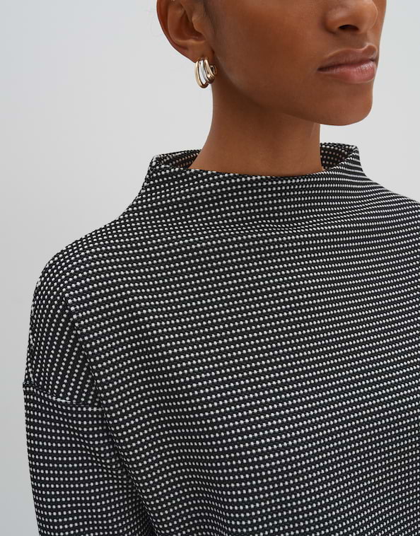 Sweater Ujannah