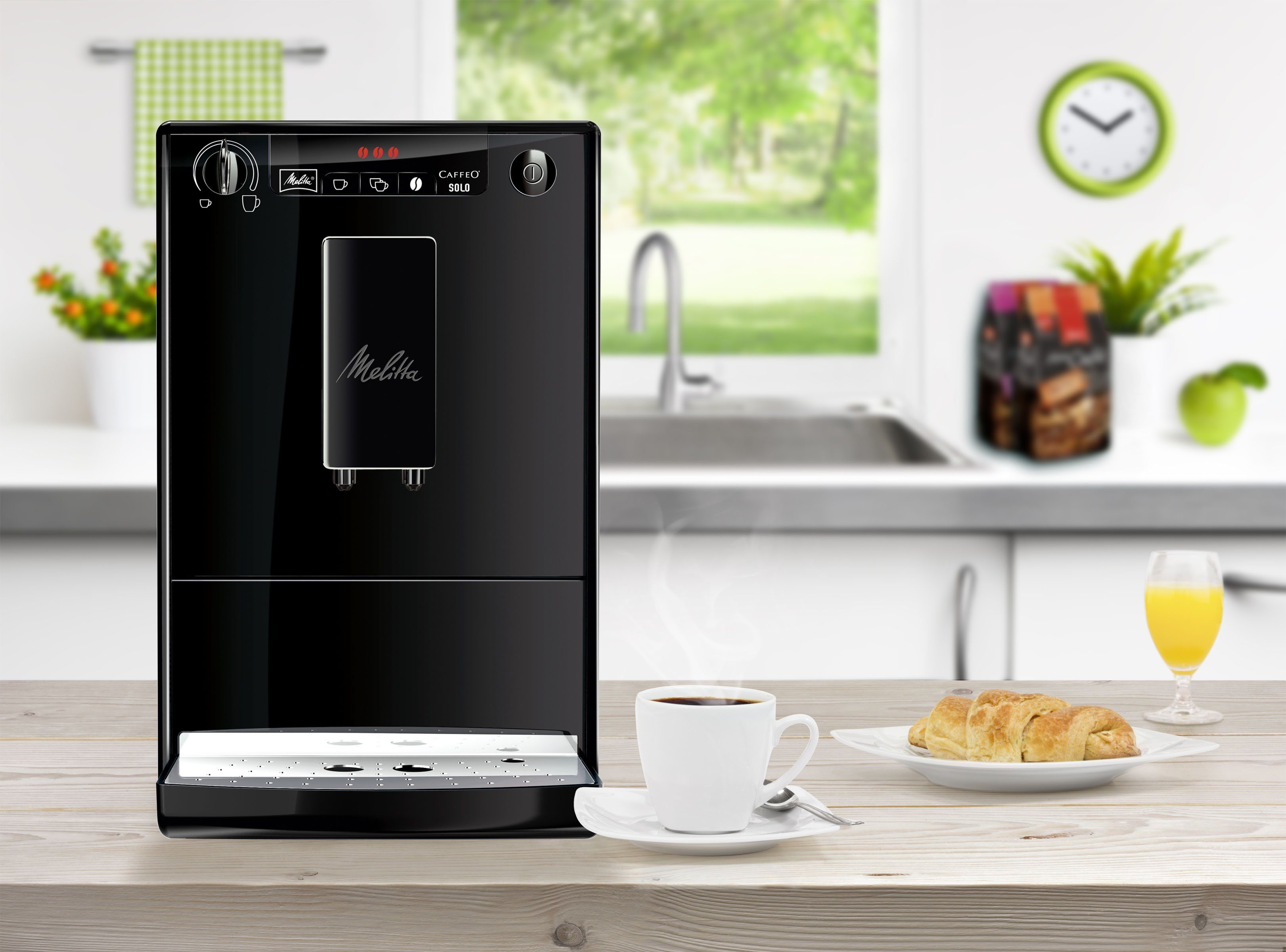 Melitta Kaffeevollautomat Solo® E950-322, pure black, aromatischer Kaffee & Espresso bei nur 20 cm Breite