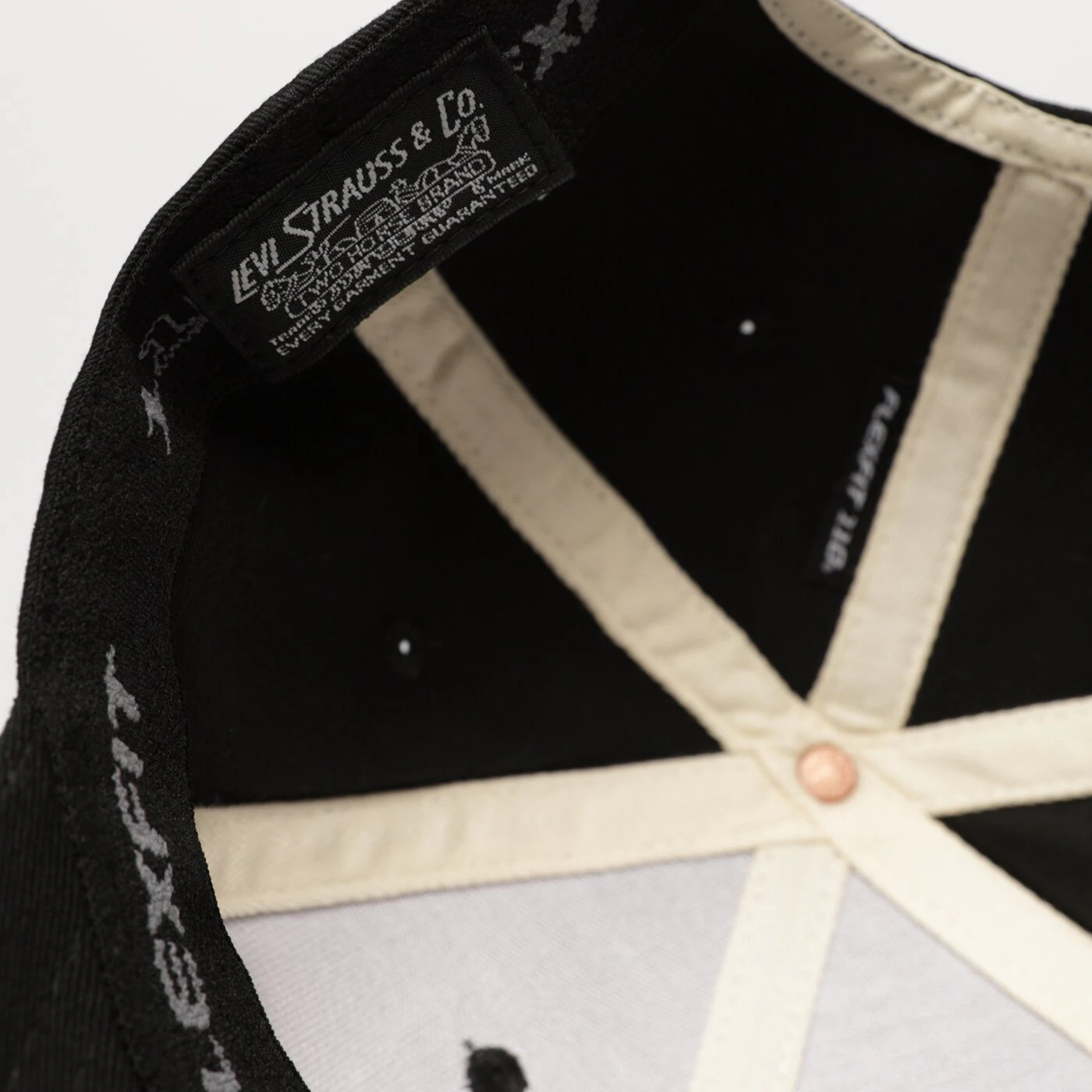 LEVI'S MÜTZE POSTER LOGO FLEXFIT CAP Schwarz