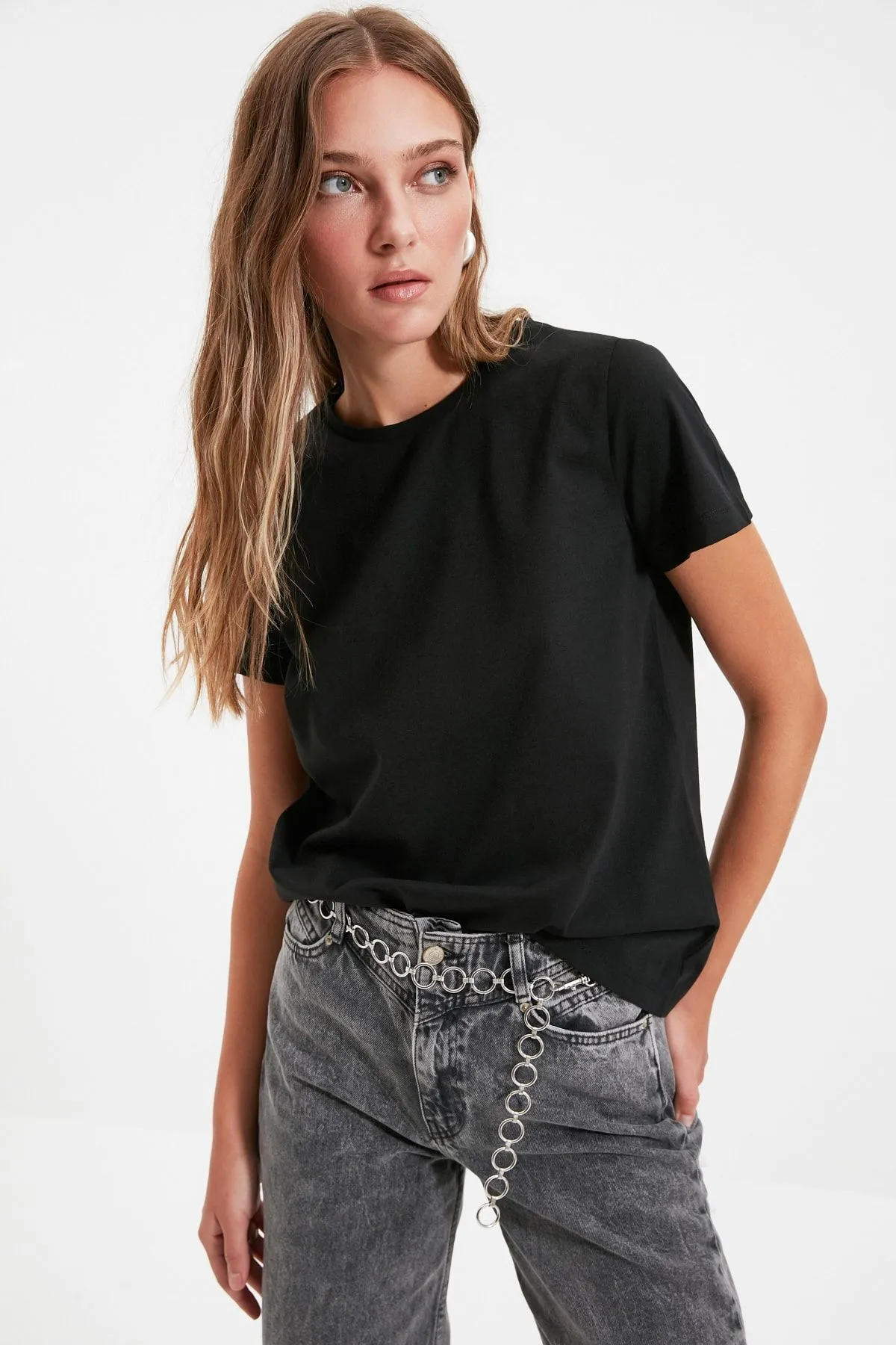 Trendyol Collection  Mehrfarbiges 2er-Pack Strick-T-Shirts aus 100 % Baumwolle, Single-Jersey, Rundhalsausschnitt, TWOSS20TS0141