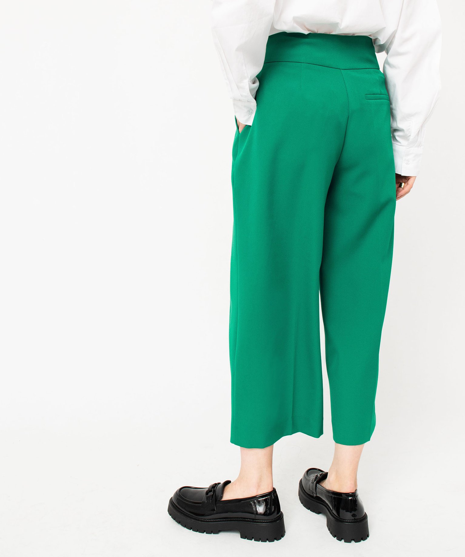 Pantacourt ample à pinces femme vert | GEMO