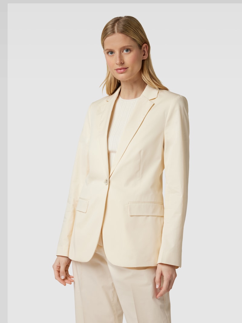 Blazer mit Pattentaschen in offwhite
