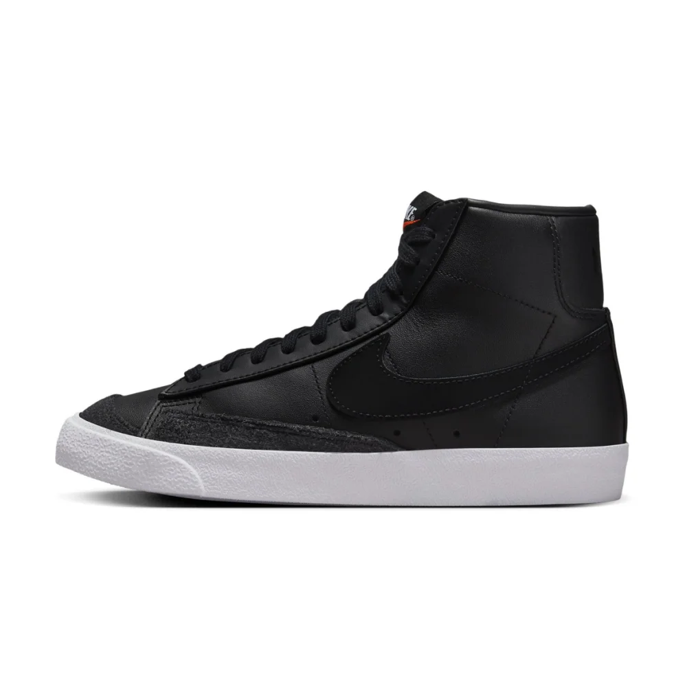 Nike Blazer Mid 77 CZ1055-003 / schwarz
