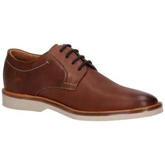 Clarks Atticus LTLace Schnürer in braun