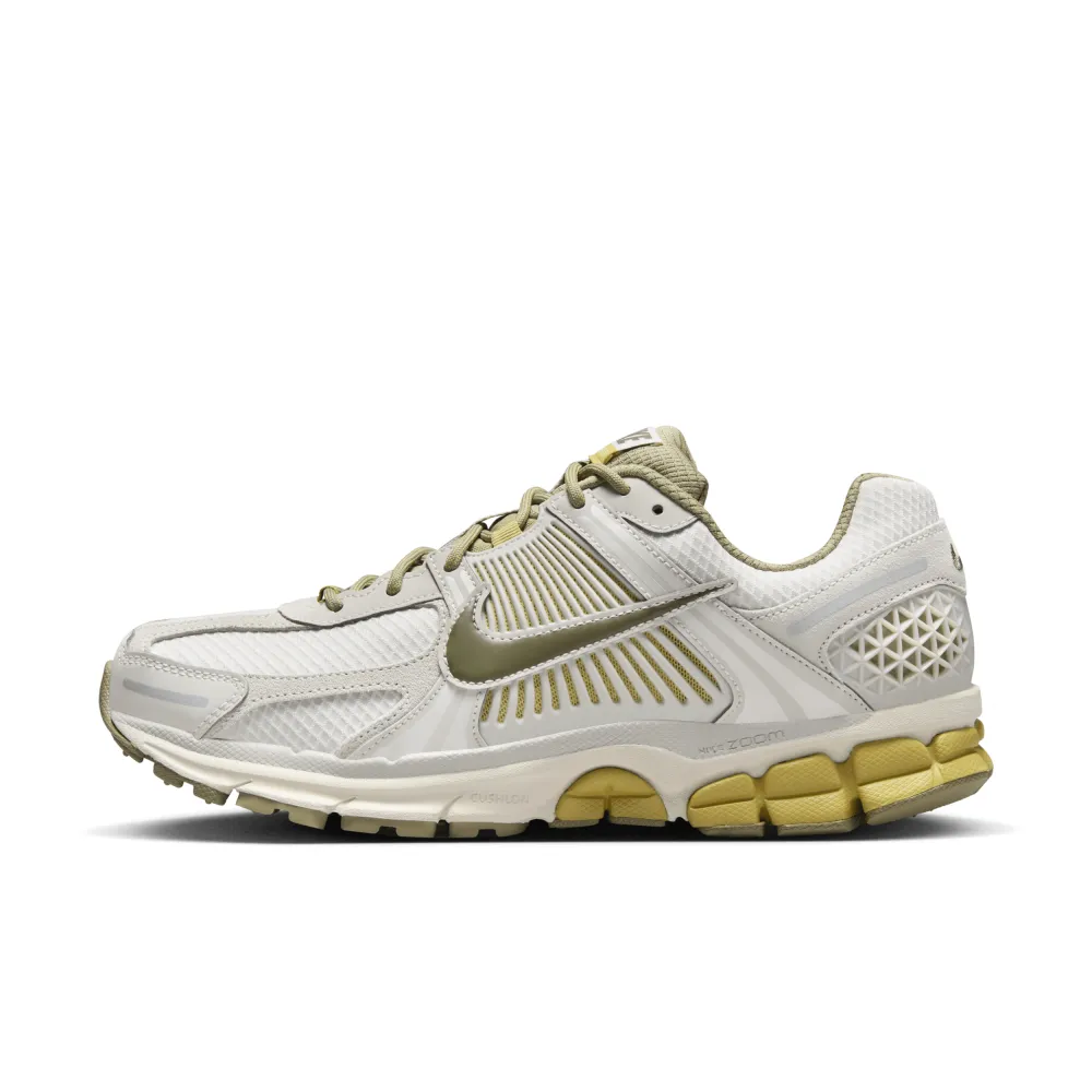 Nike Zoom Vomero 5 FV0397-001 / weiss