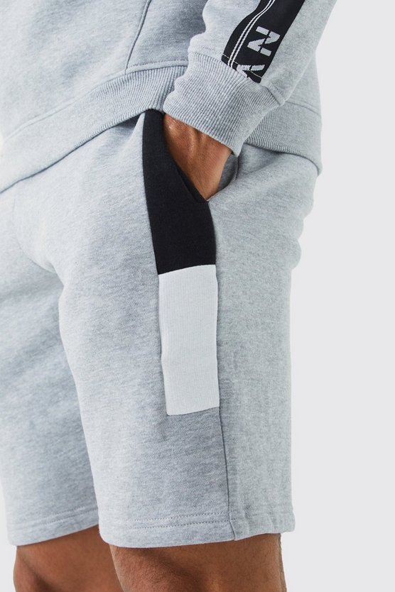 Man Signature Slim-Fit Colorblock Shorts