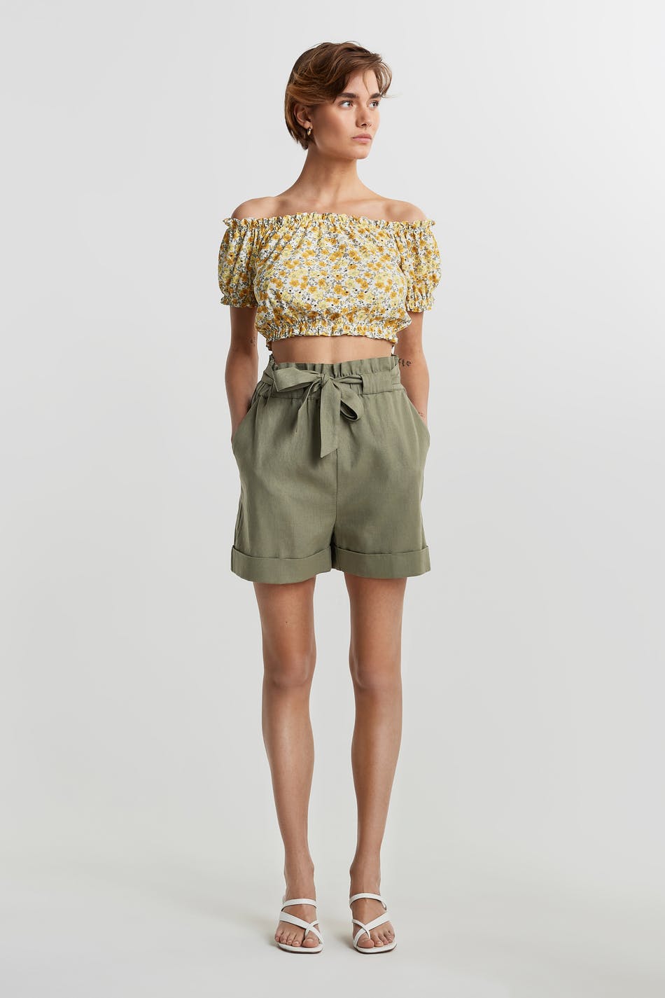 Linda linen shorts