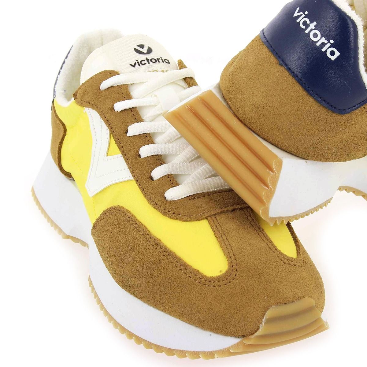Victoria  1134100 COSMOS - Jaune Marron