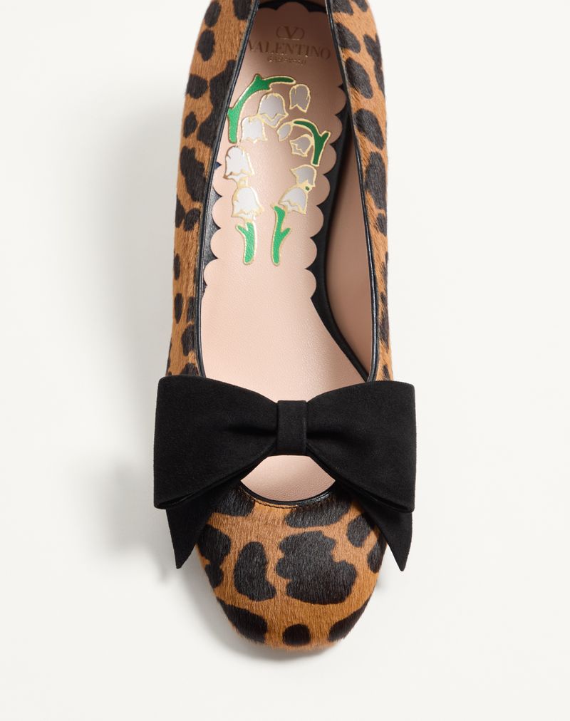 Bowow pumps van 45 mm met ponyvel-effect van kalfsleer