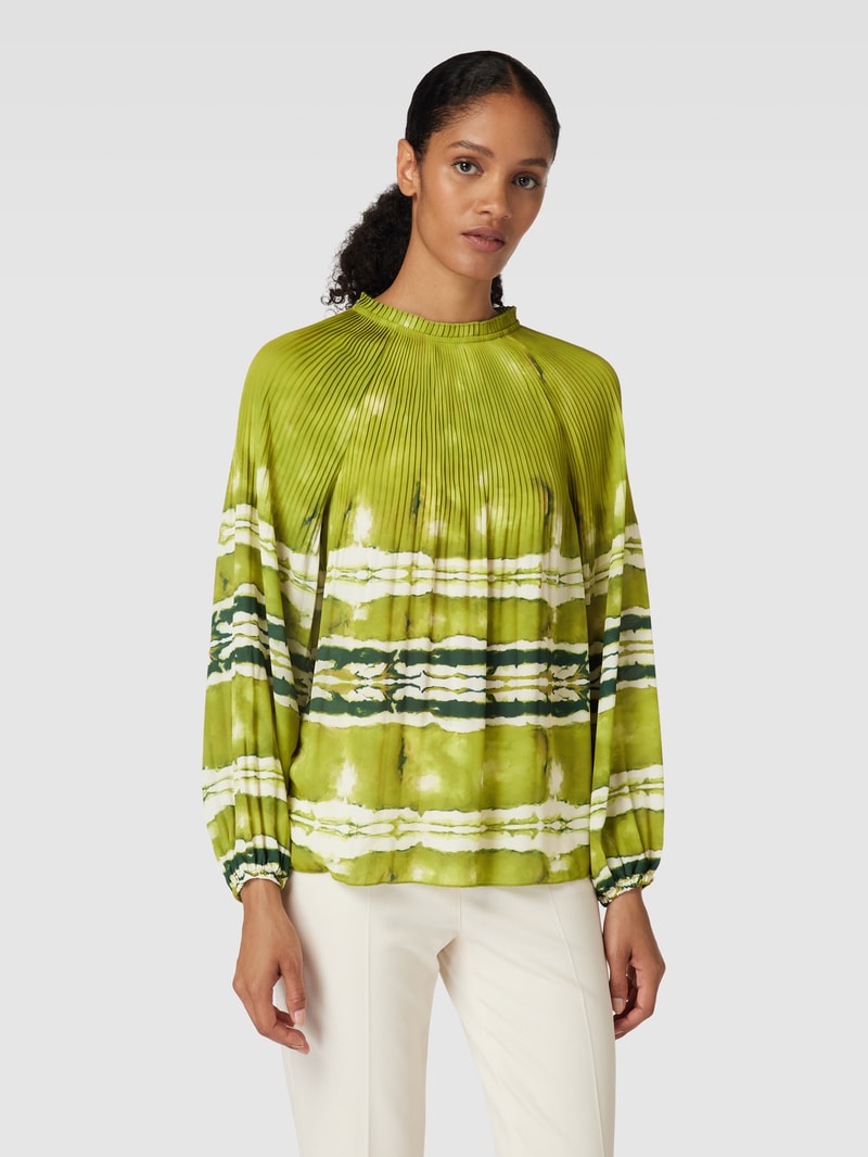 Blusenshirt im Batik-Look mit Stehkragen in hellgrün