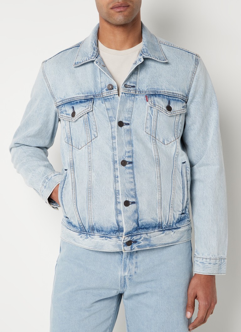 Jaqueta jeans Levi's The Trucker com bolsos laterais
