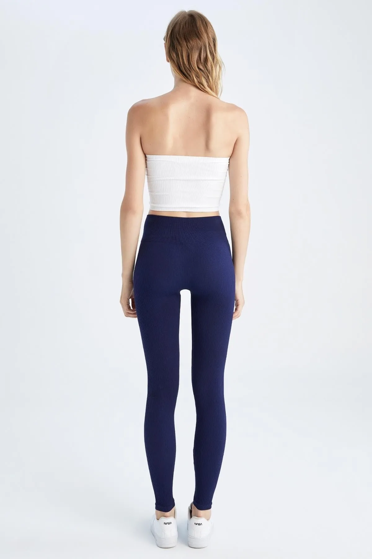 DeFacto  Nahtlose Sportstrumpfhose mit Passform