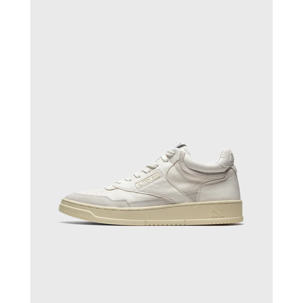 Autry Wmns Open Mid AOMWCE11 / weiss
