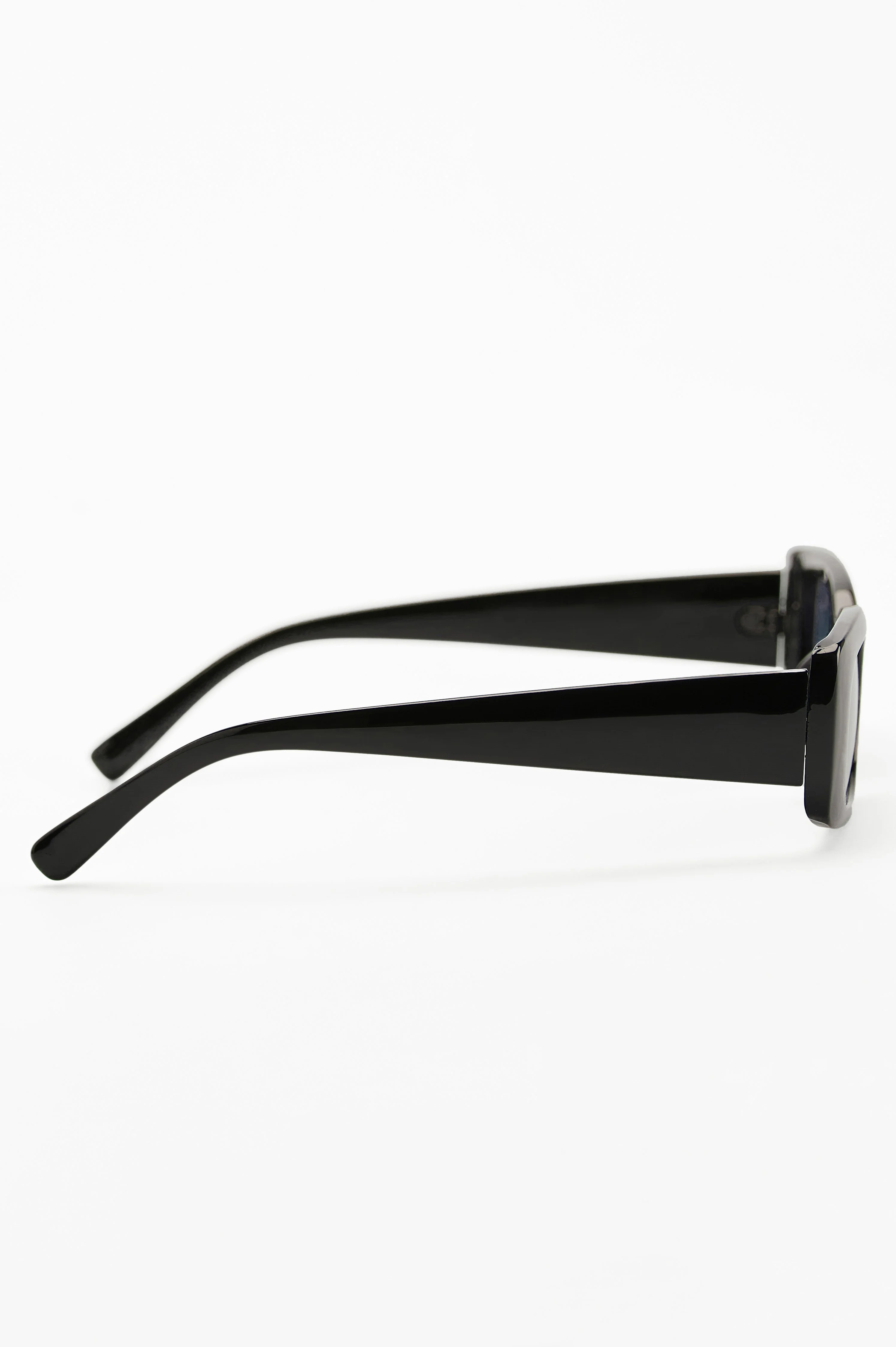 Breite Recycelte Sonnenbrille im Retro-Look