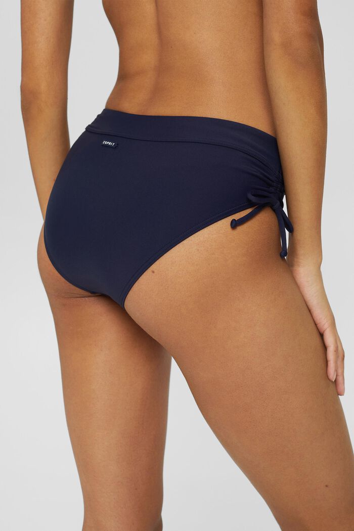 Recycelt: Slip mit Raffungen