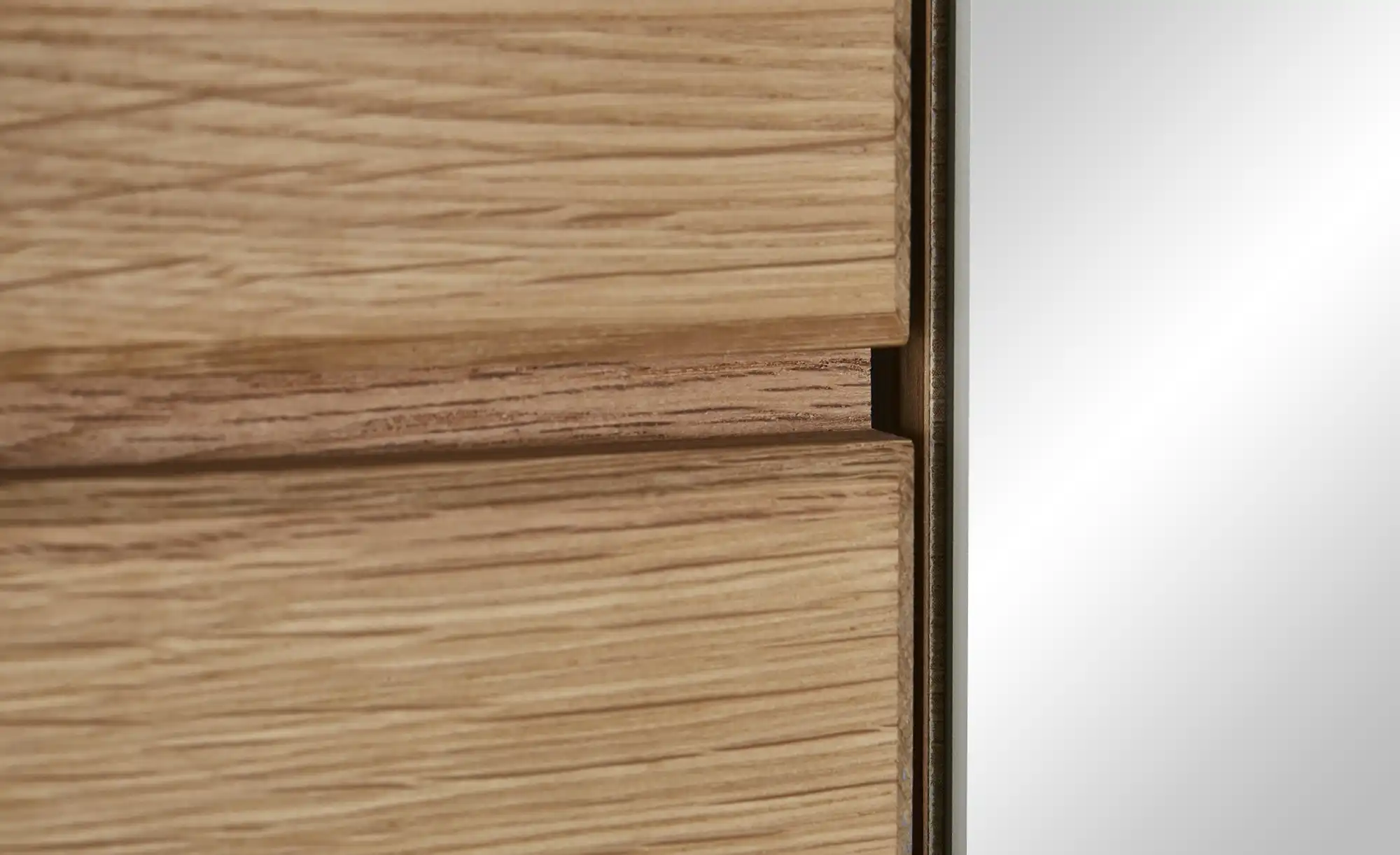 Kleiderschrank