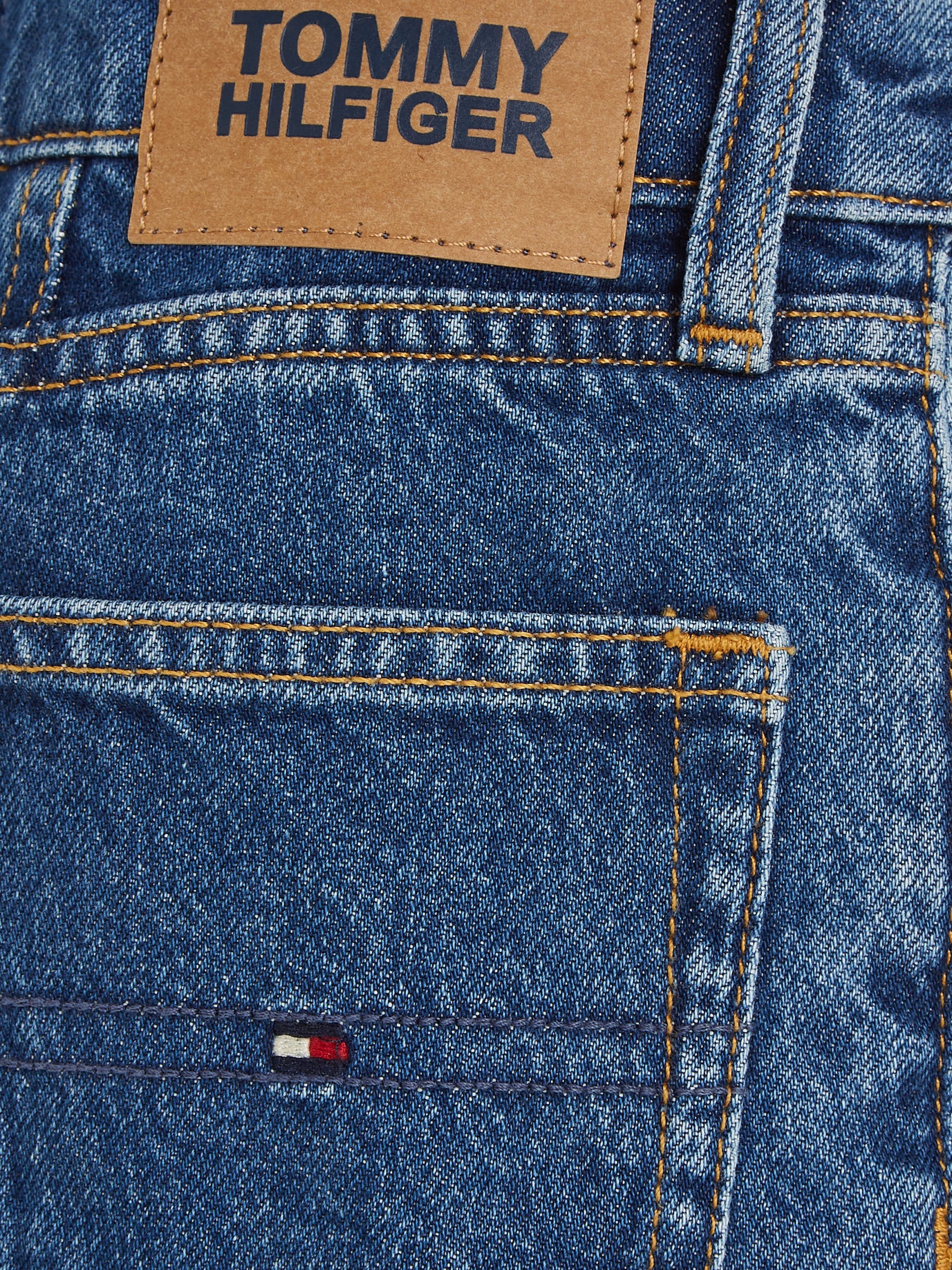 Tommy Hilfiger Shorts GIRLFRIEND MID BLUE SHORTS mit Tommy Hilfger Logo-Badge