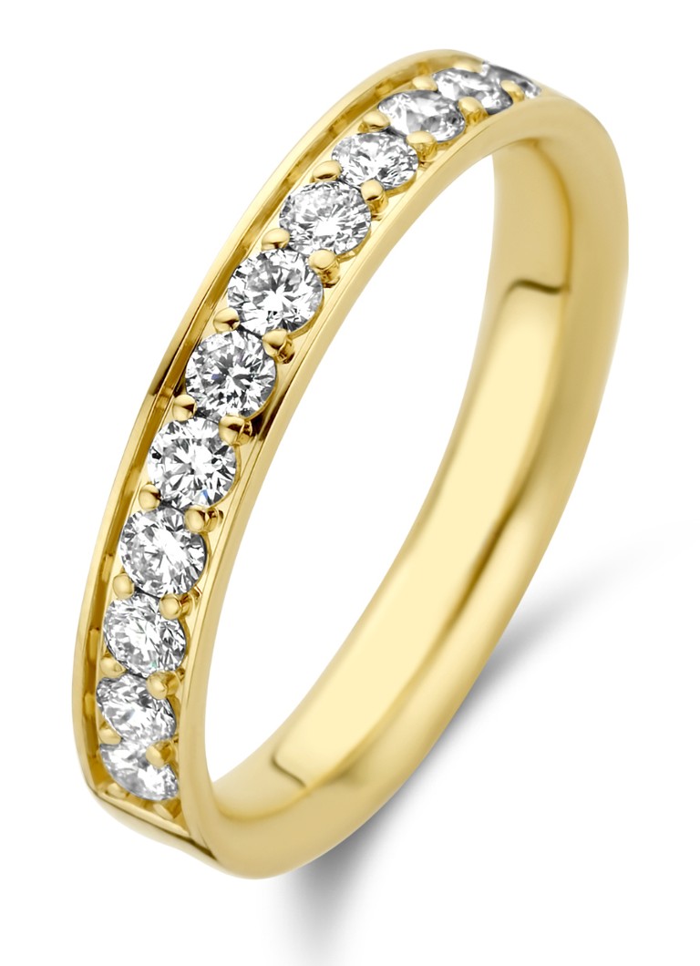 Inel din aur galben cu un diamant de 0.50 ct, perfect pentru o nuntă.