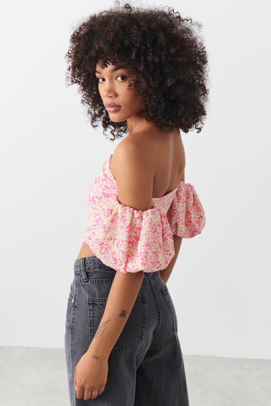 Off shoulder puff sleeve top