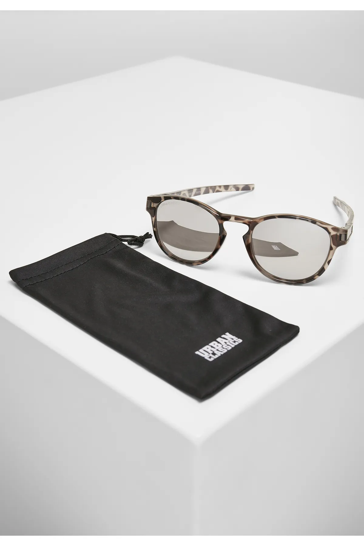 Urban Classics  Accessoires 106 Sonnenbrillen UC