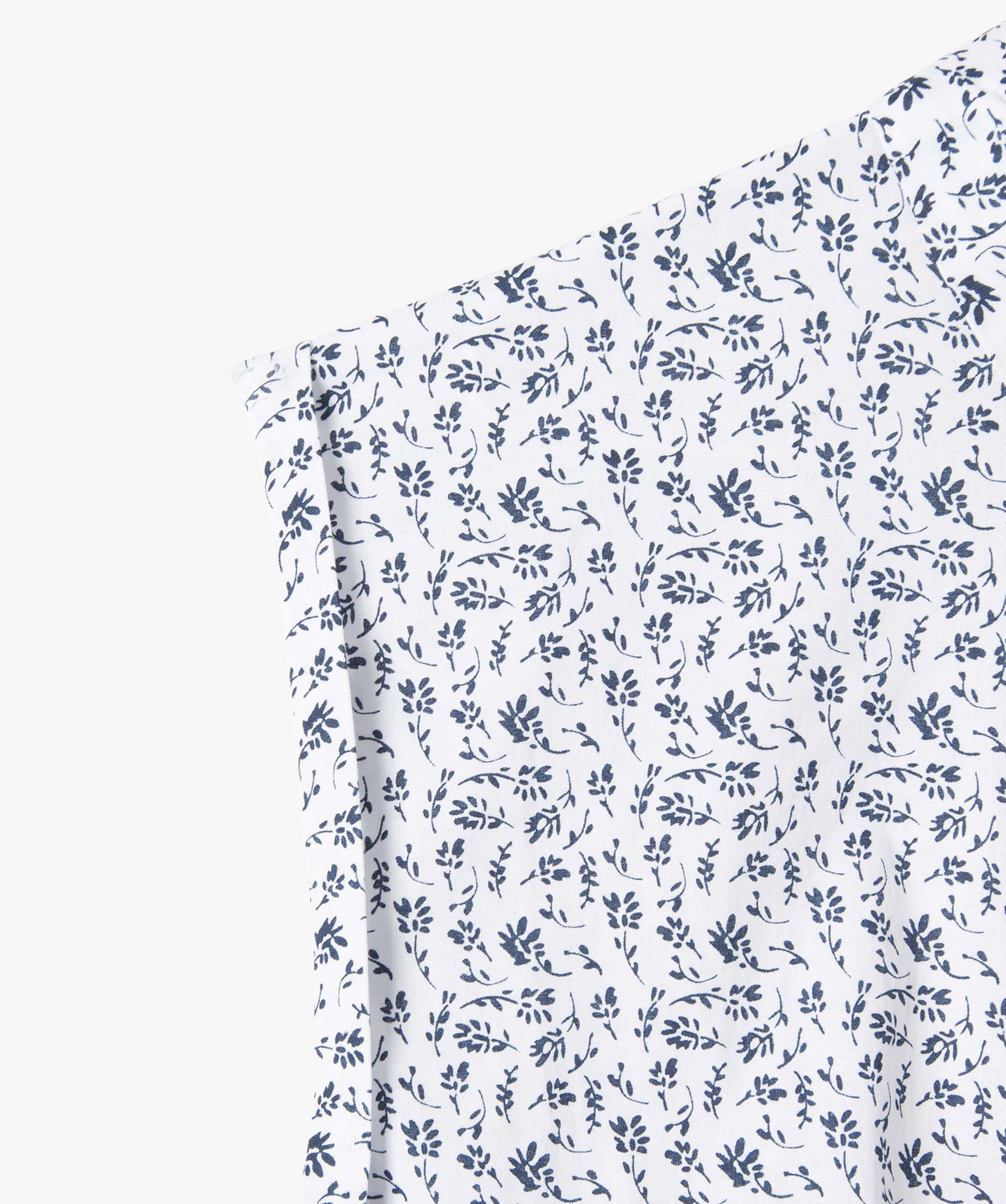 Chemise fille à manches courtes nouée dans le bas blanc | GEMO