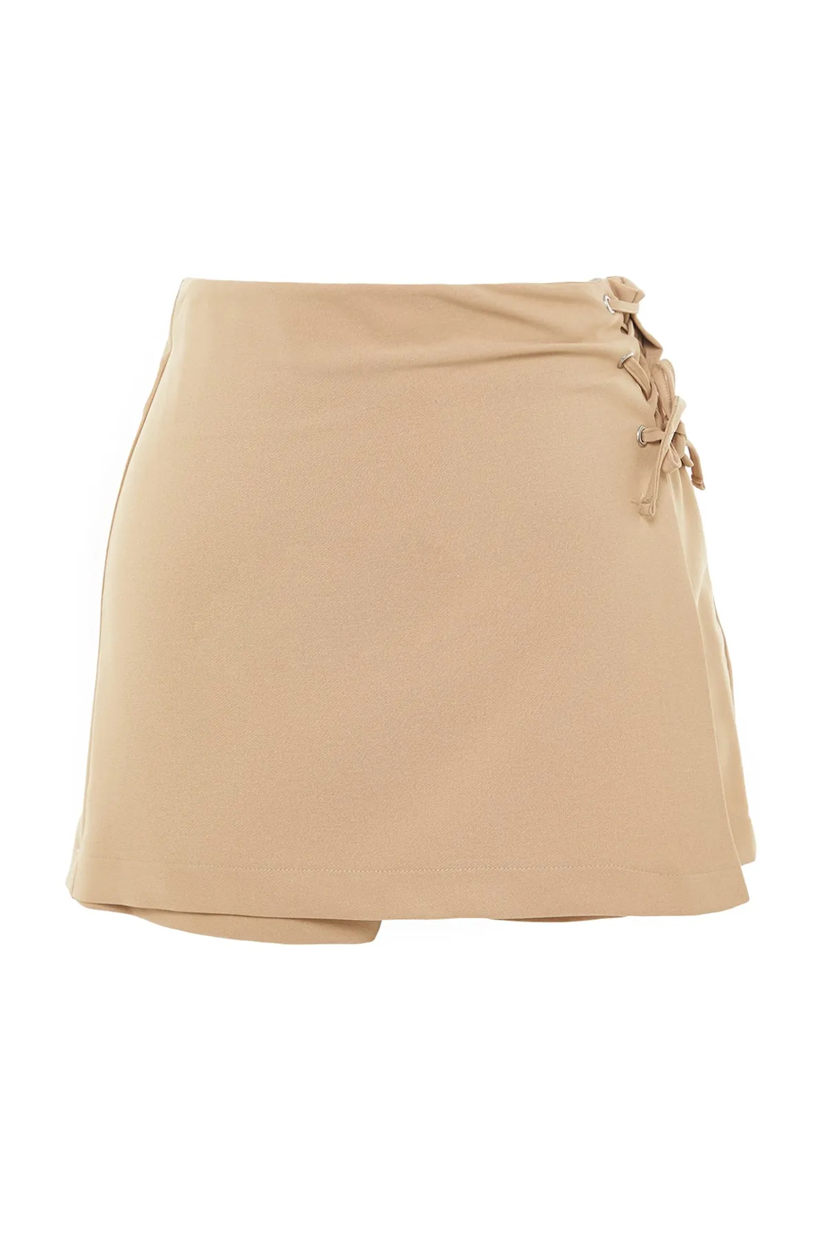 Trendyol Collection  Gewebter Shortsrock mit Nerz-Schnürung und Ösendetails TWOAW21SR0038