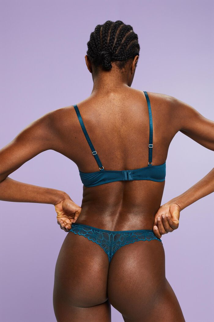 Brazilian-String in Hipster-Form mit Floralspitze