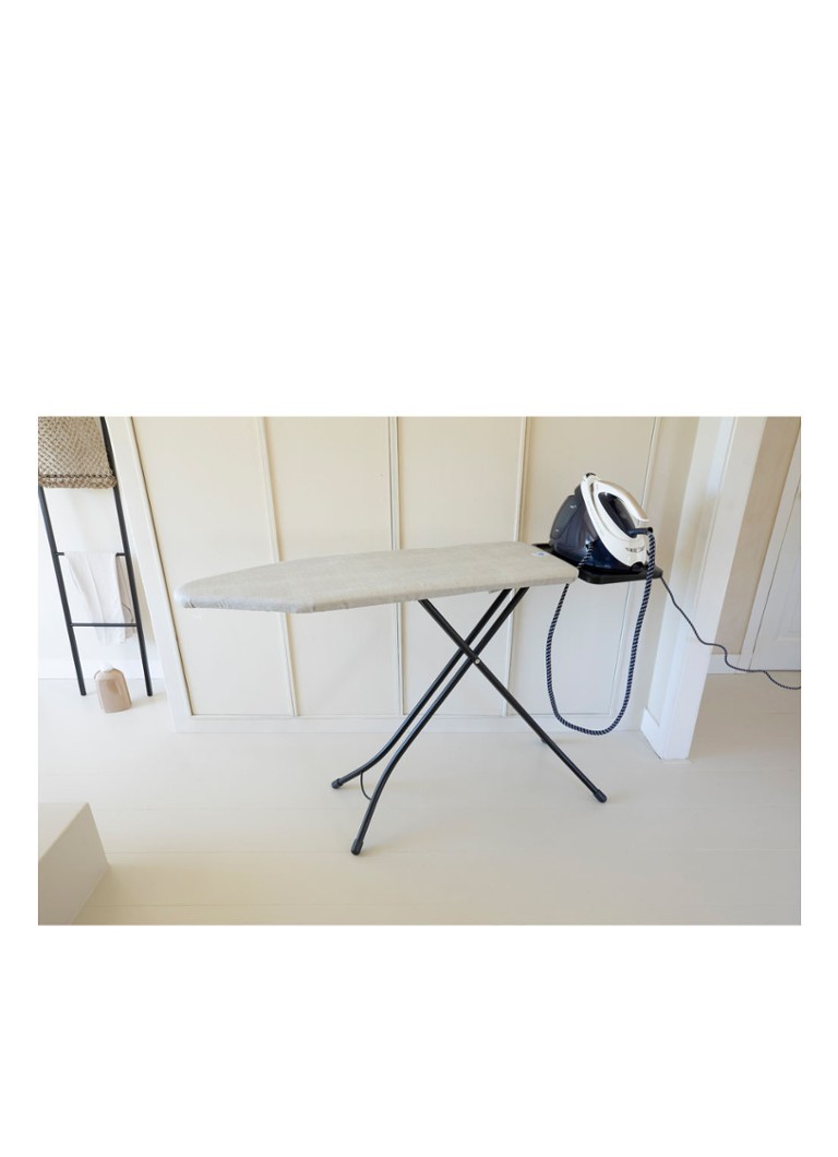 Brabantia gludināmais dēlis C ar tvaika nosūcēja turētāju, 124 x 45 cm