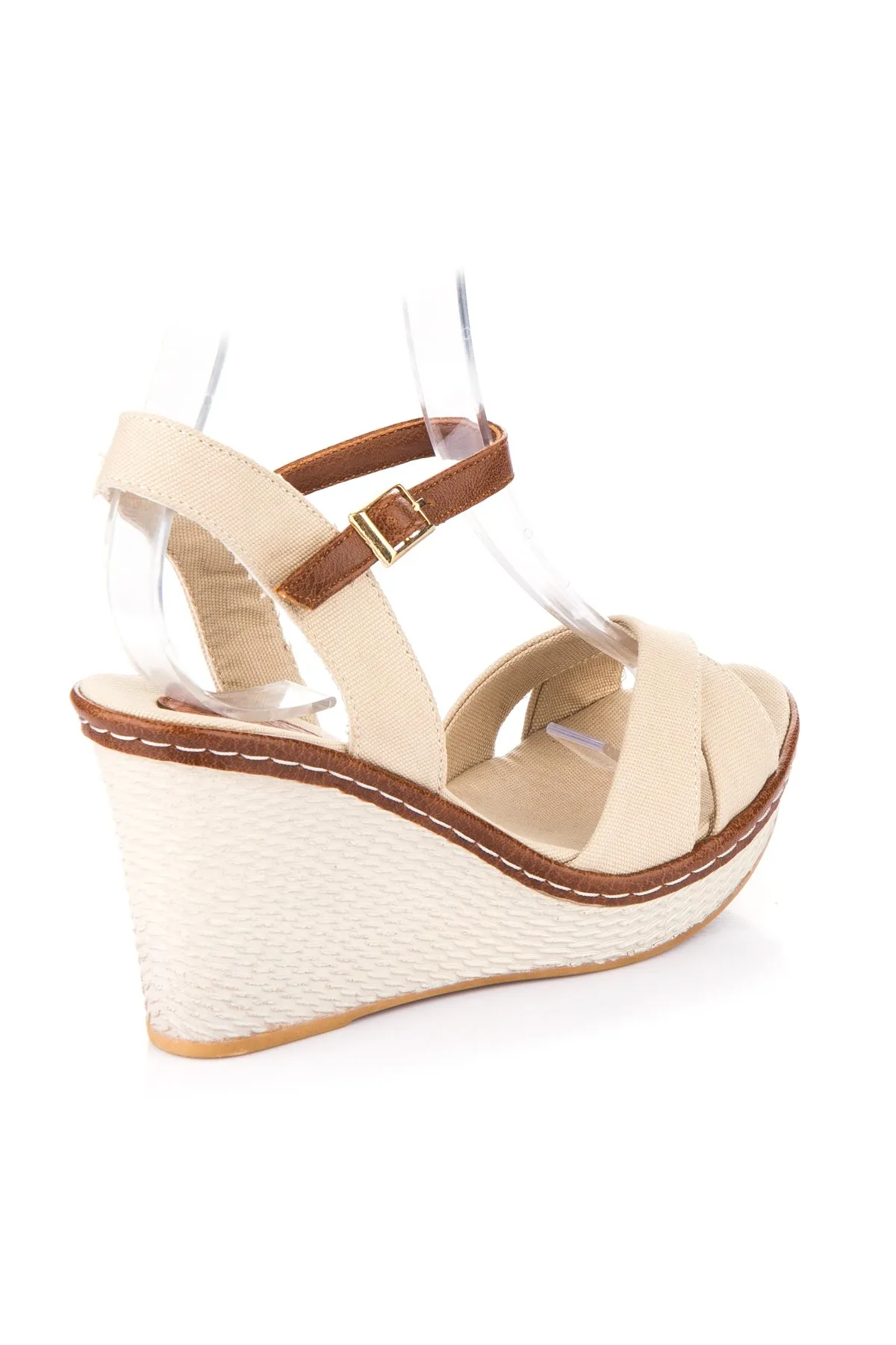 Fox Shoes  Beigefarbene Damenschuhe mit Keilabsatz 9674040205