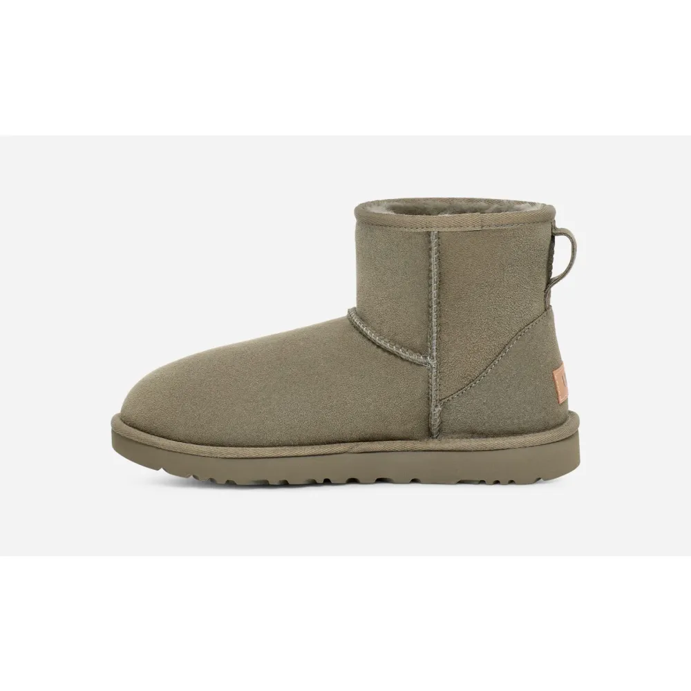 UGG Classic Mini II Boot 1016222-MSG / grün